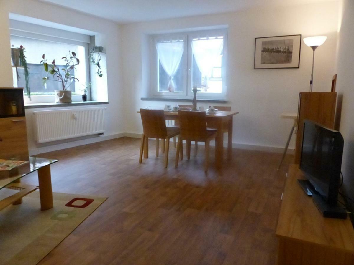 Ferienwohnung Zur Alten Eiche Frohburg Exterior photo